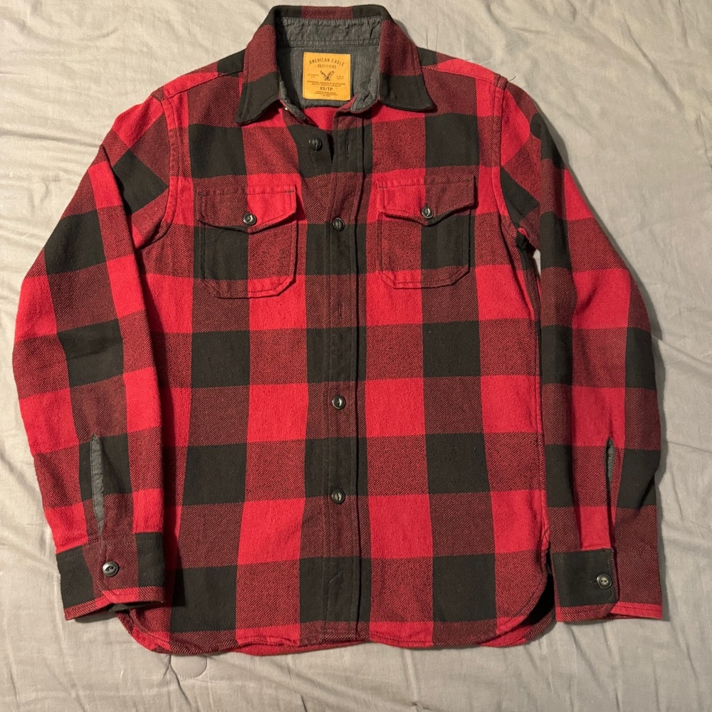 American Eagle Outfitters Flannel Button Up XS